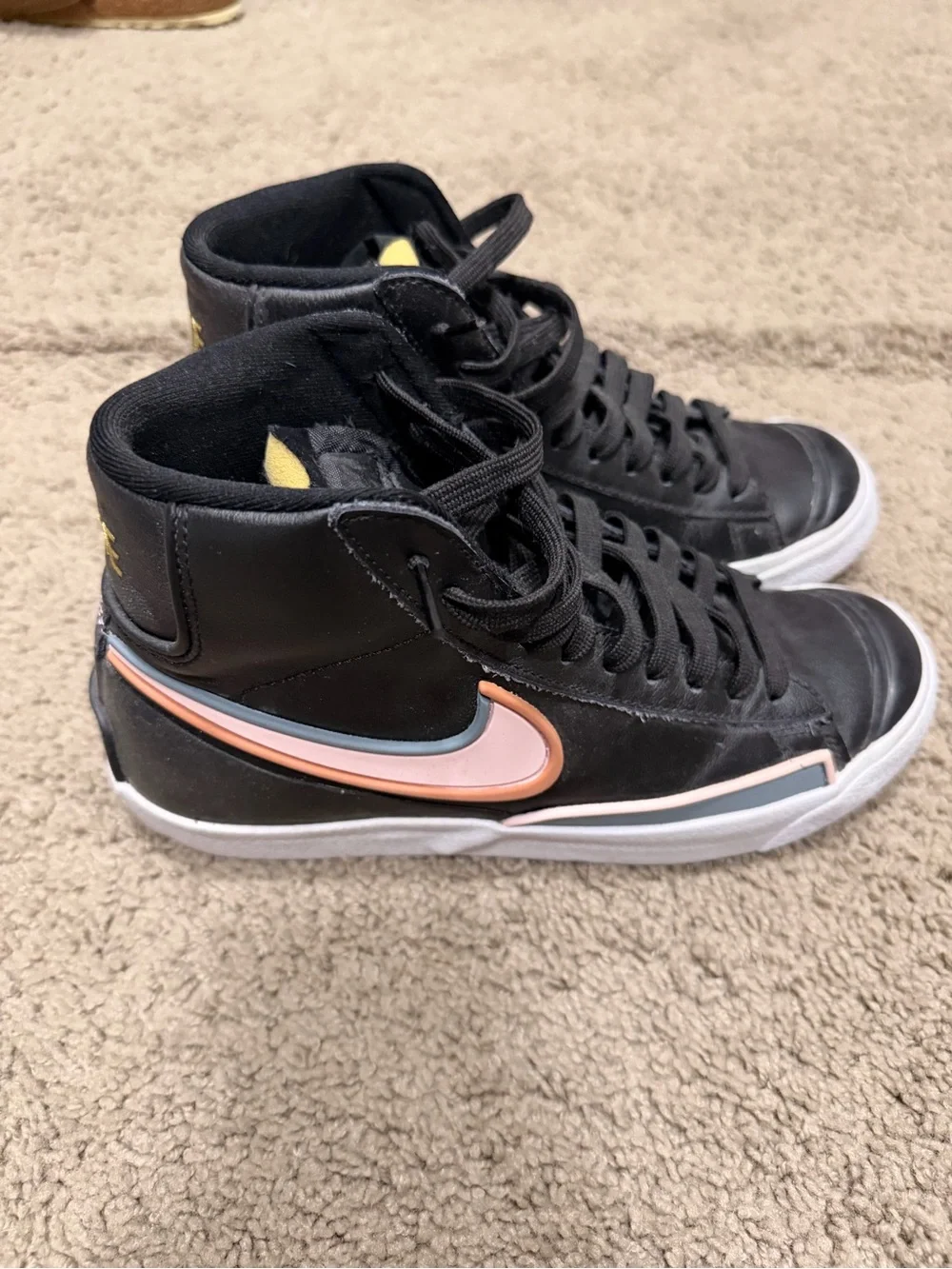 Nike women high